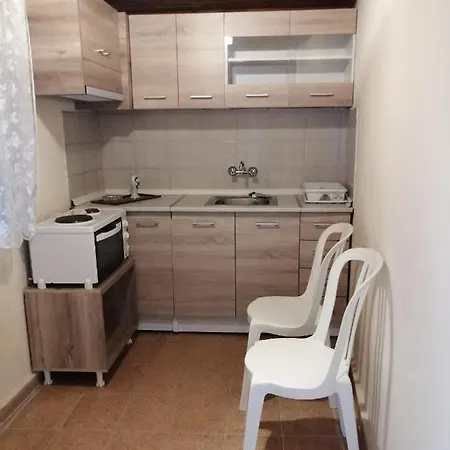 ο ακλόνητος *