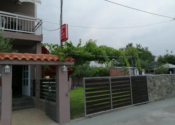 ο ακλόνητος 公寓式酒店 Néa Meságkala